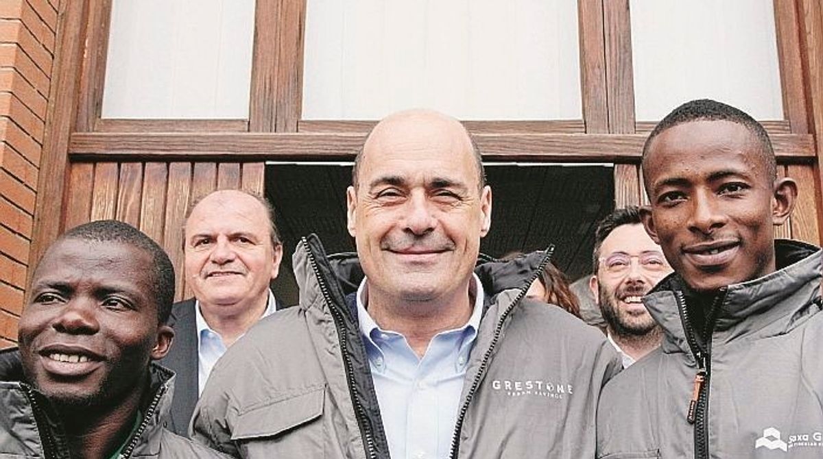 Per digerire i grillini il Pd li costringe a spalancare i porti