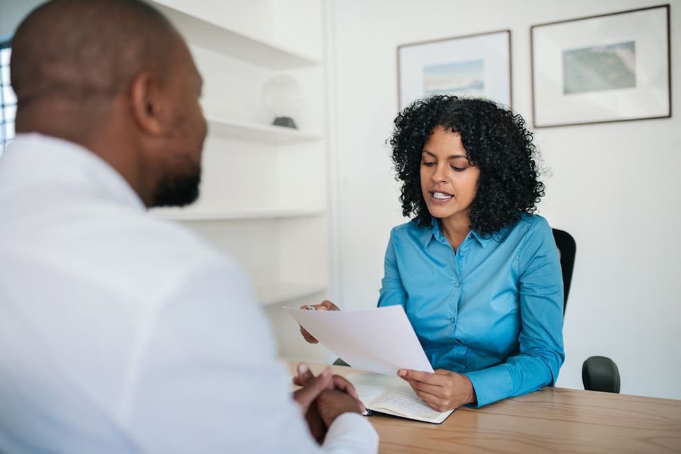 Employer reviews resume with quantifiable accomplishments