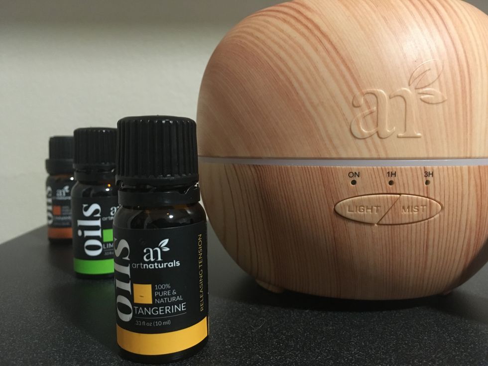 5 Supportive Essential Oil Blends To Help You Ace This School Year