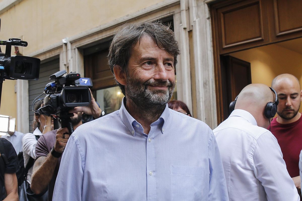 Il vicedisastro mollò Letta per Renzi. Si riprende la Cultura