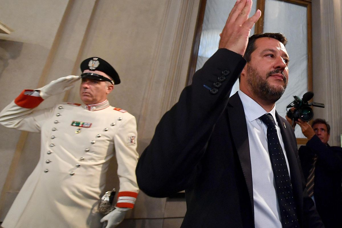 Il governo del «cucù, Salvini non c’è più»