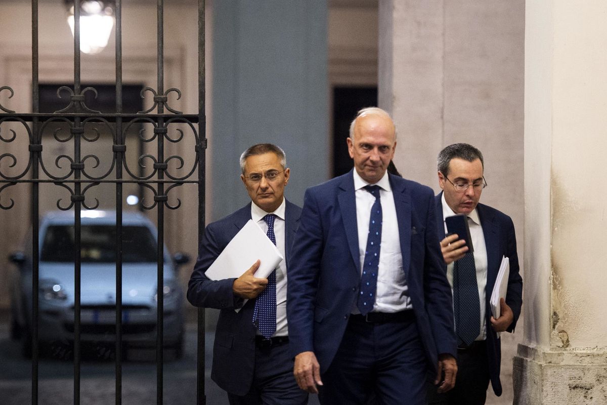 «L’ideologia gender deve rimanere fuori dalle classi»