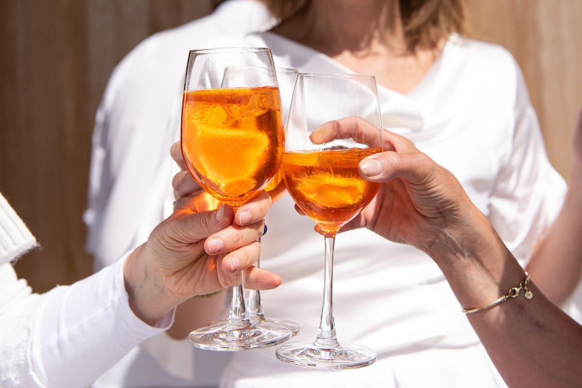 Cocktail, «polibibita» dei futuristi che oggi si beve anche mangiando