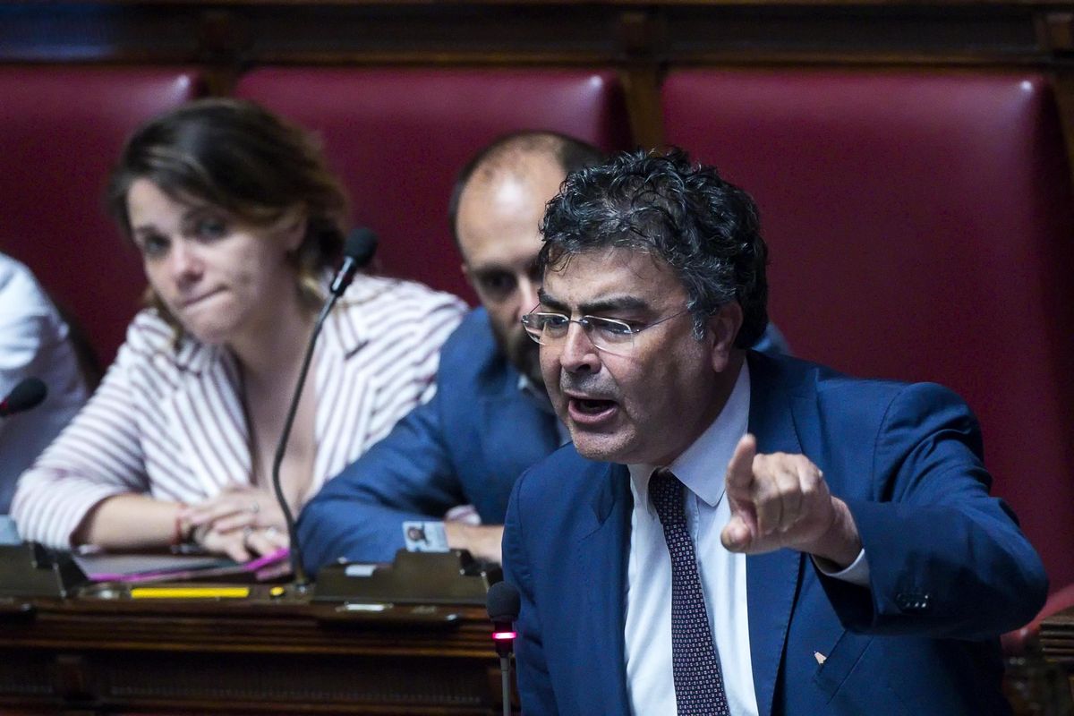 Faida grillina per fare il viceministro. Nel M5s tira aria di dissolvimento