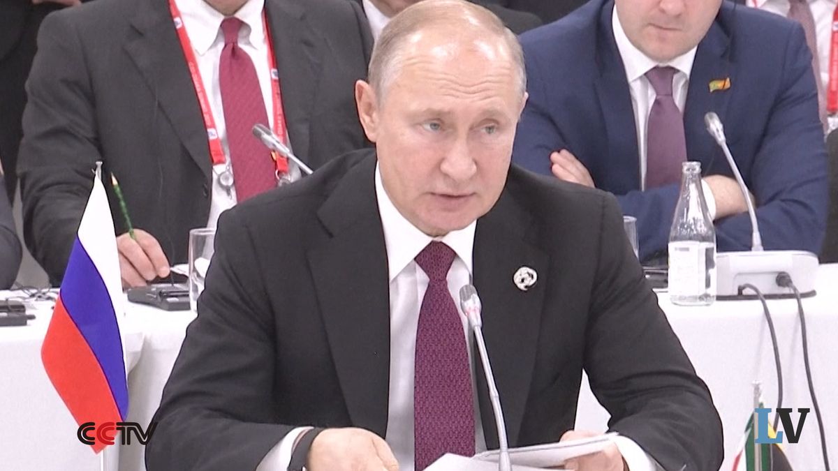 Putin perde un terzo dei seggi, ma sono le elezioni che non contano nulla