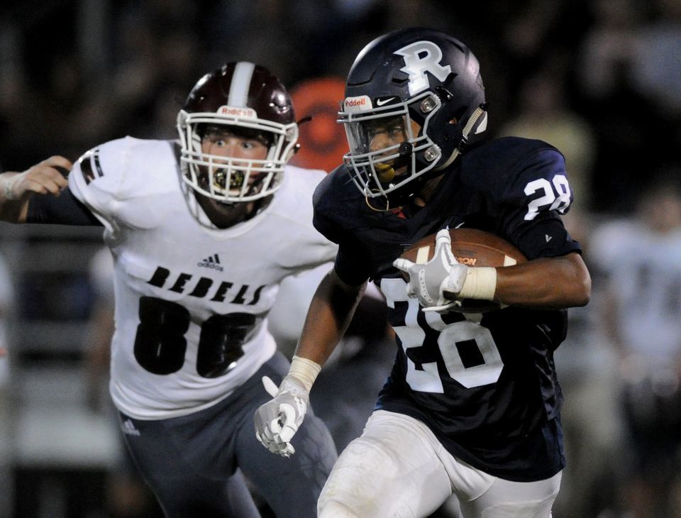 Huntsville HS football: Randolph scores in final minute, Muscle Shoals wins big