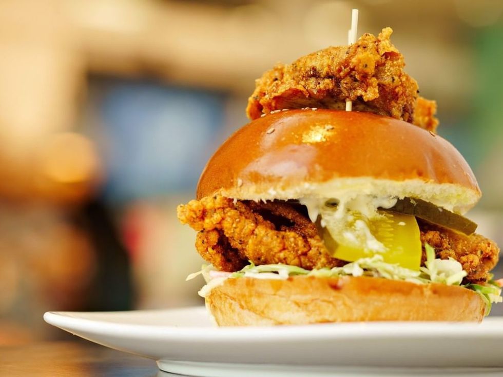 6 Houston fried chicken sandwiches better than Popeyes or ChickfilA