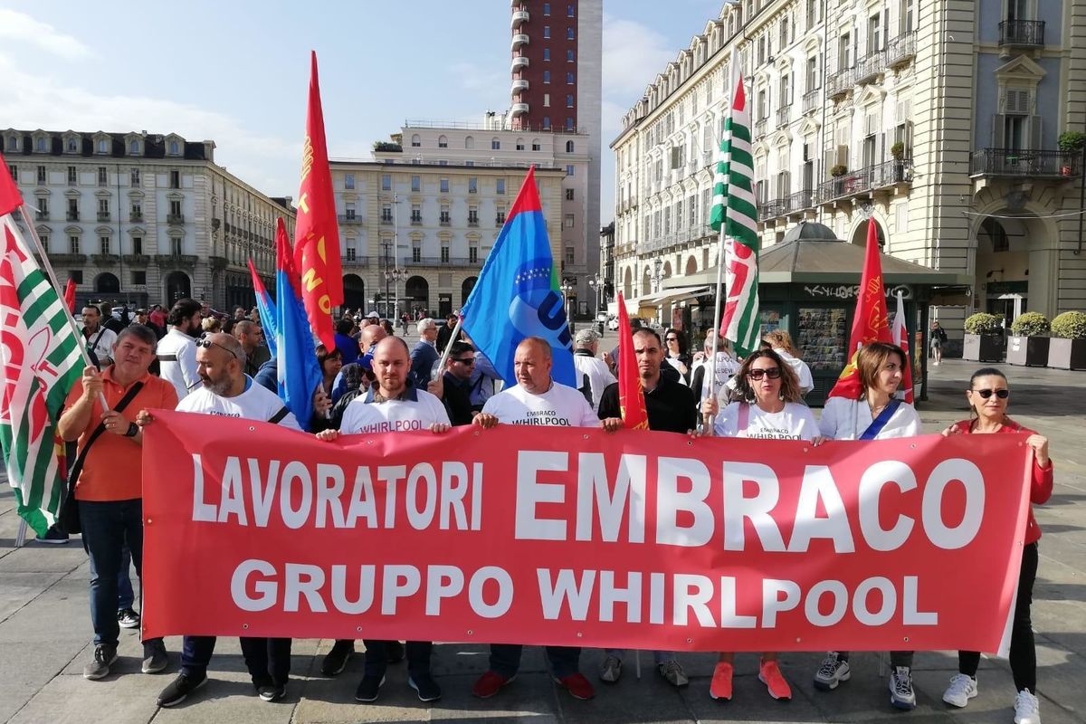 La nuova crisi dell’ex Embraco simbolo delle nozze tra Pd e 5 stelle