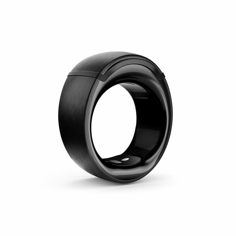 A black thick ring, the Echo Loop
