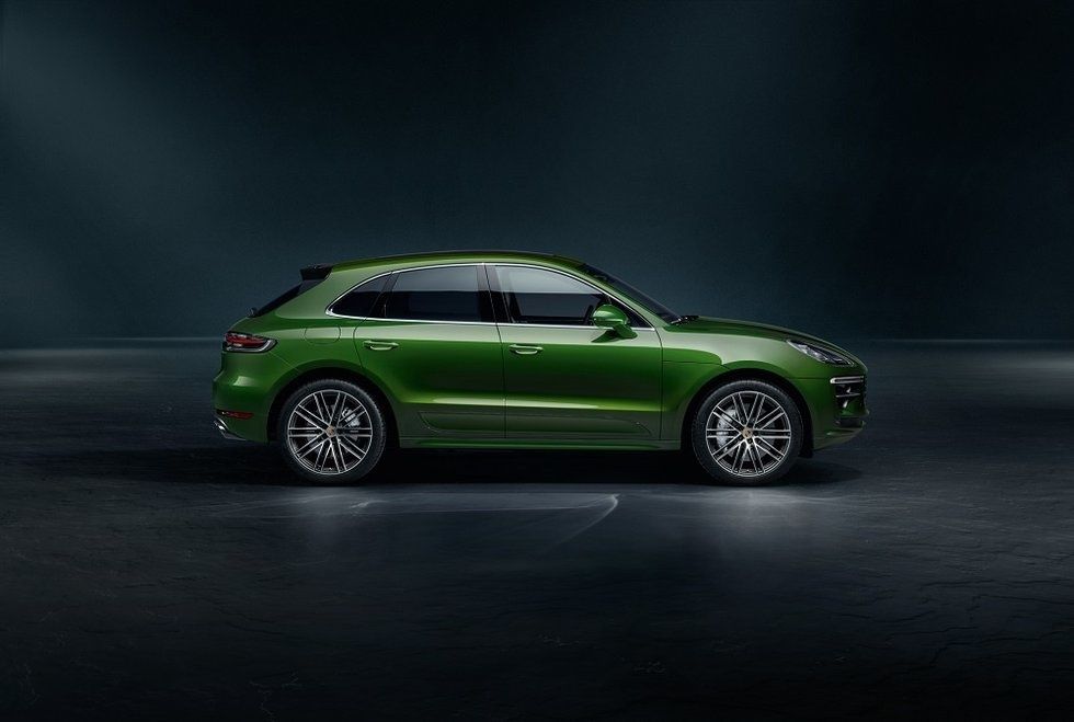 2020 Porsche Macan Turbo