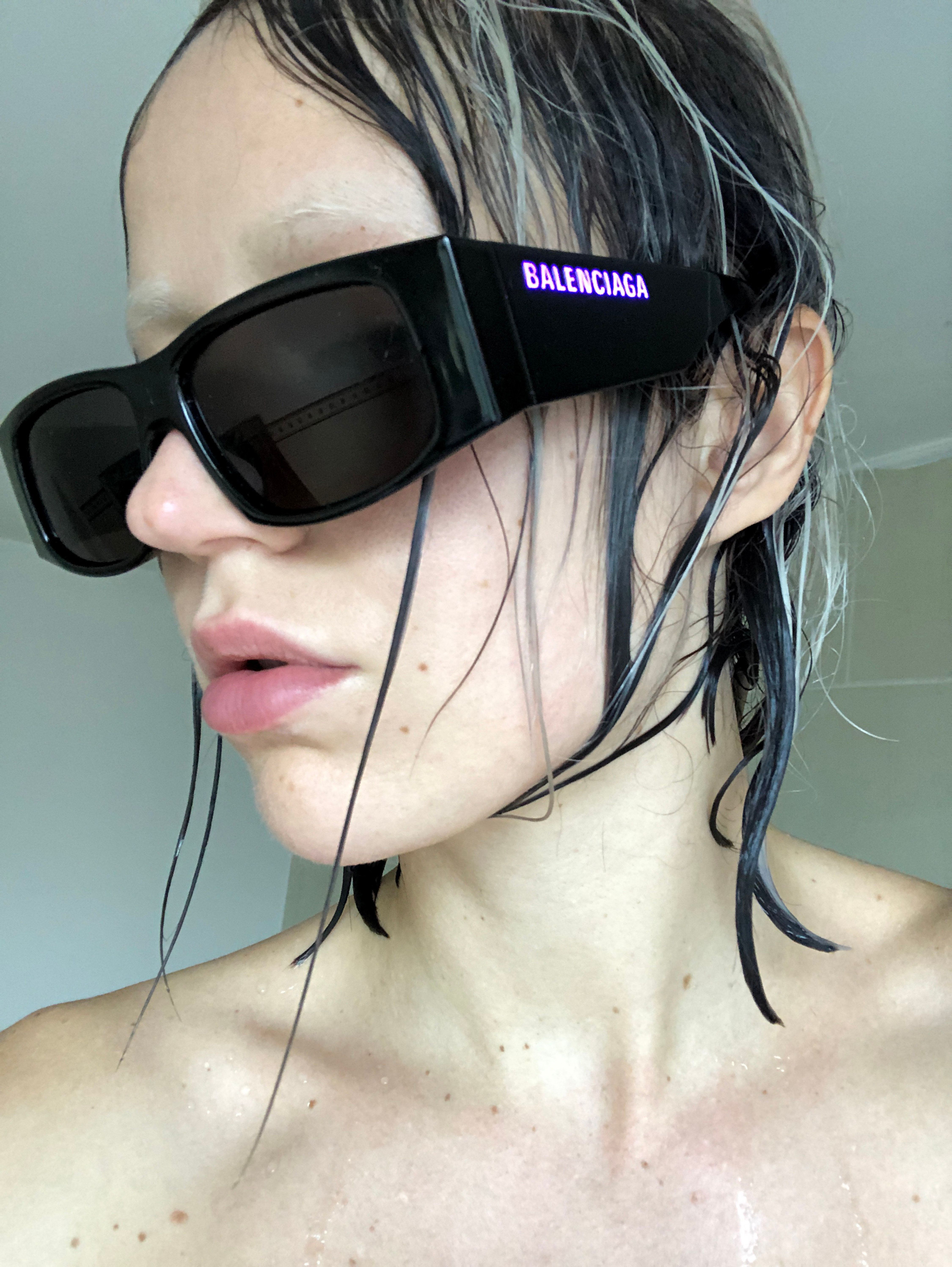 高額売筋】 【新品未使用】Balenciaga LED sunglasses サングラス