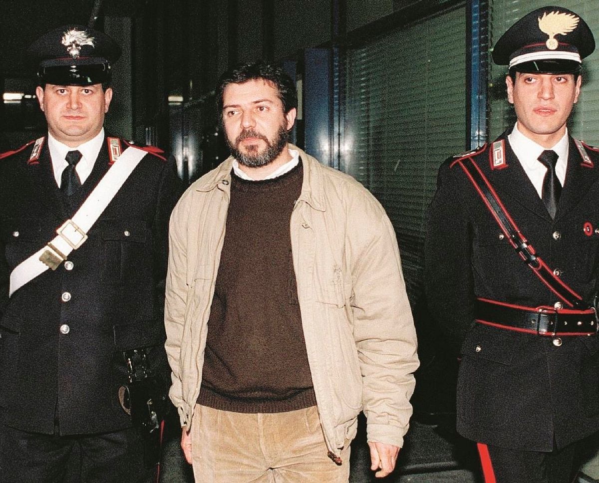 Lo Stato dà il reddito di cittadinanza ad altri due br che lo volevano morto