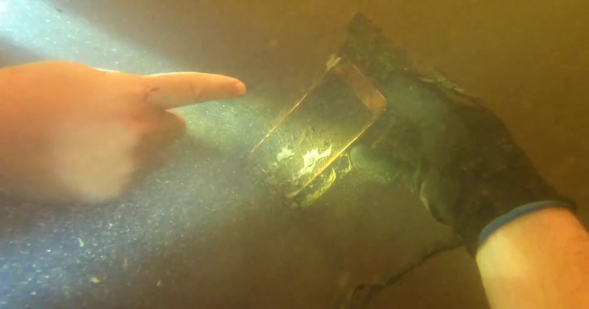 Recovered iPhone Found At Bottom Of River After 15 Months Contained Precious Texts From Woman's Late Father