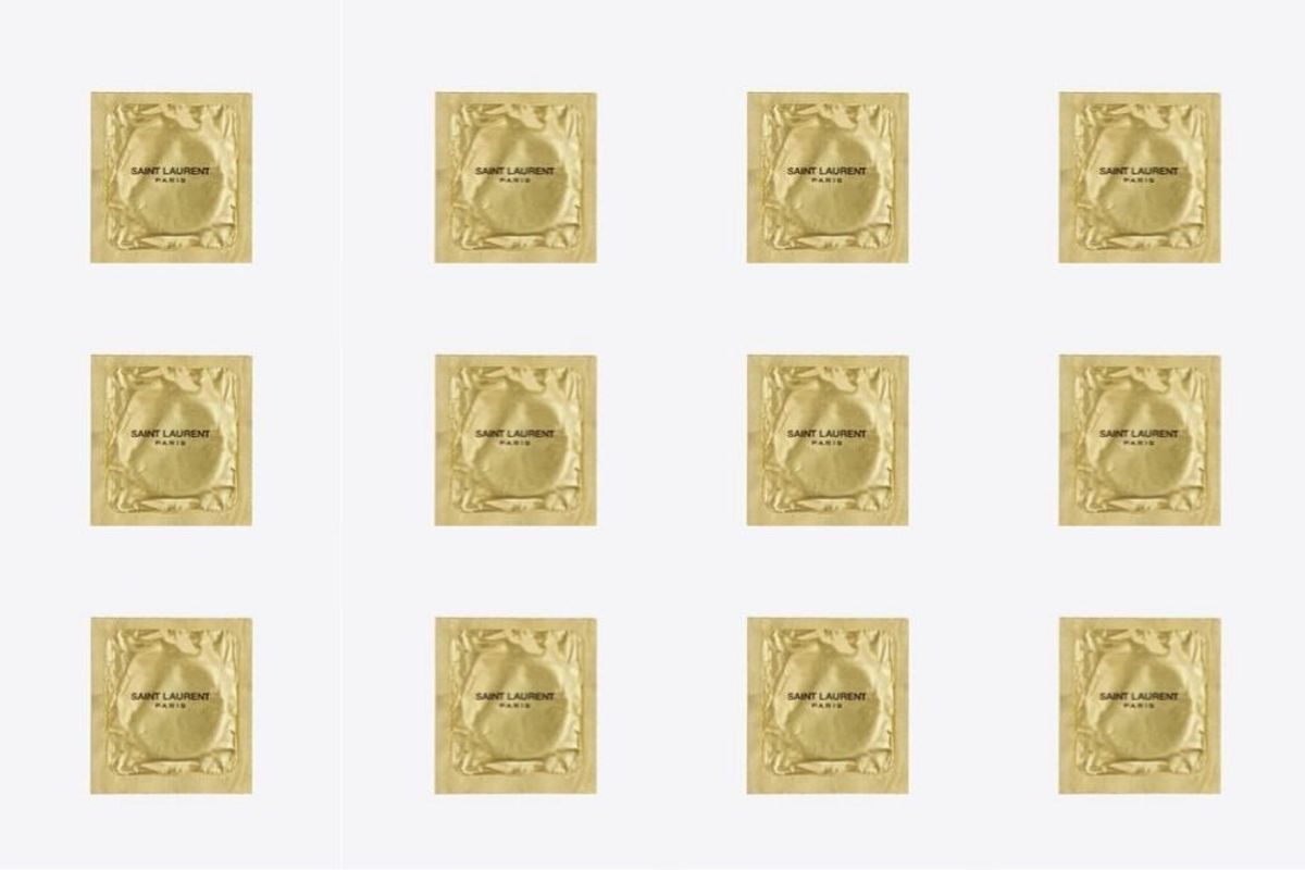 Anche il preservativo diventa extra lusso grazie a Saint Laurent