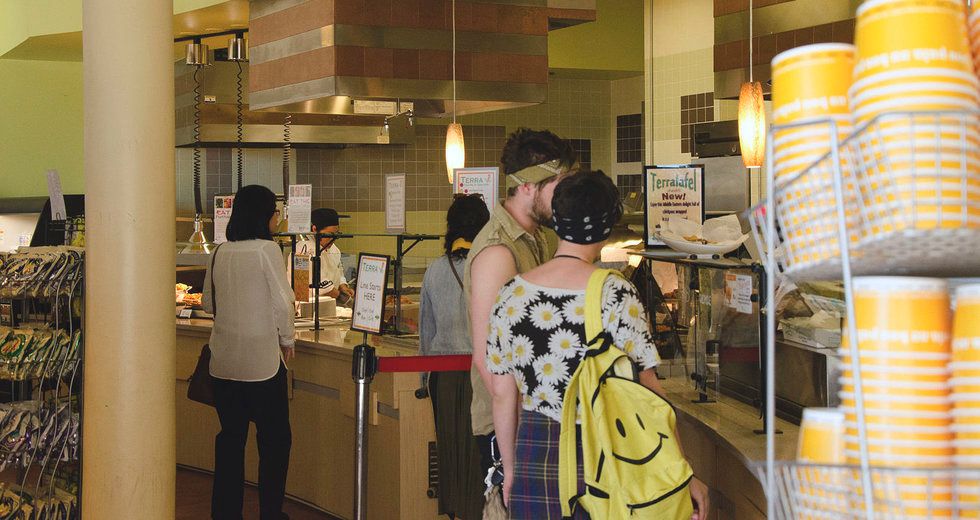 The Problems With University Cafeterias
