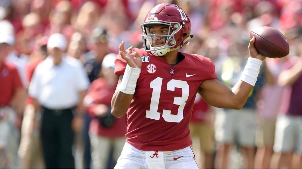 Heisman Hopefuls: Unveiling The Leading Contenders After A Thrilling Regular Season