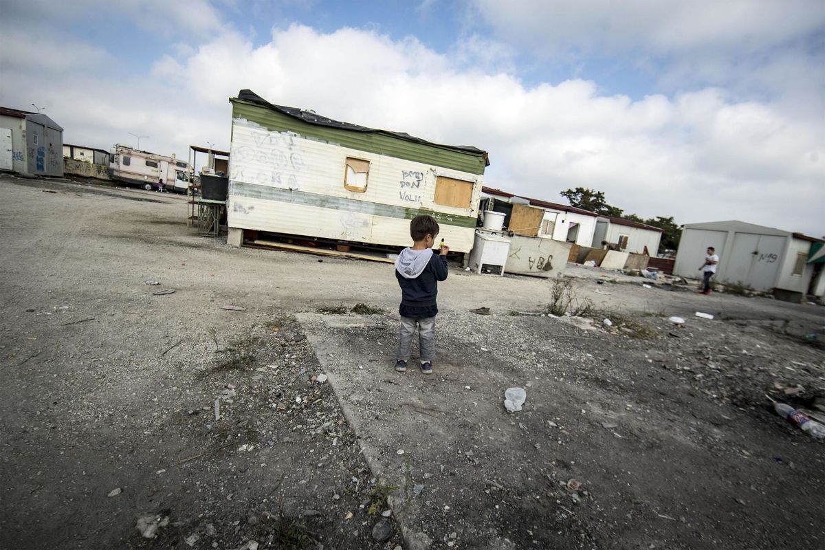 A Ferrara la Lega insegna al Pd come sgomberare (e guadagnarci)