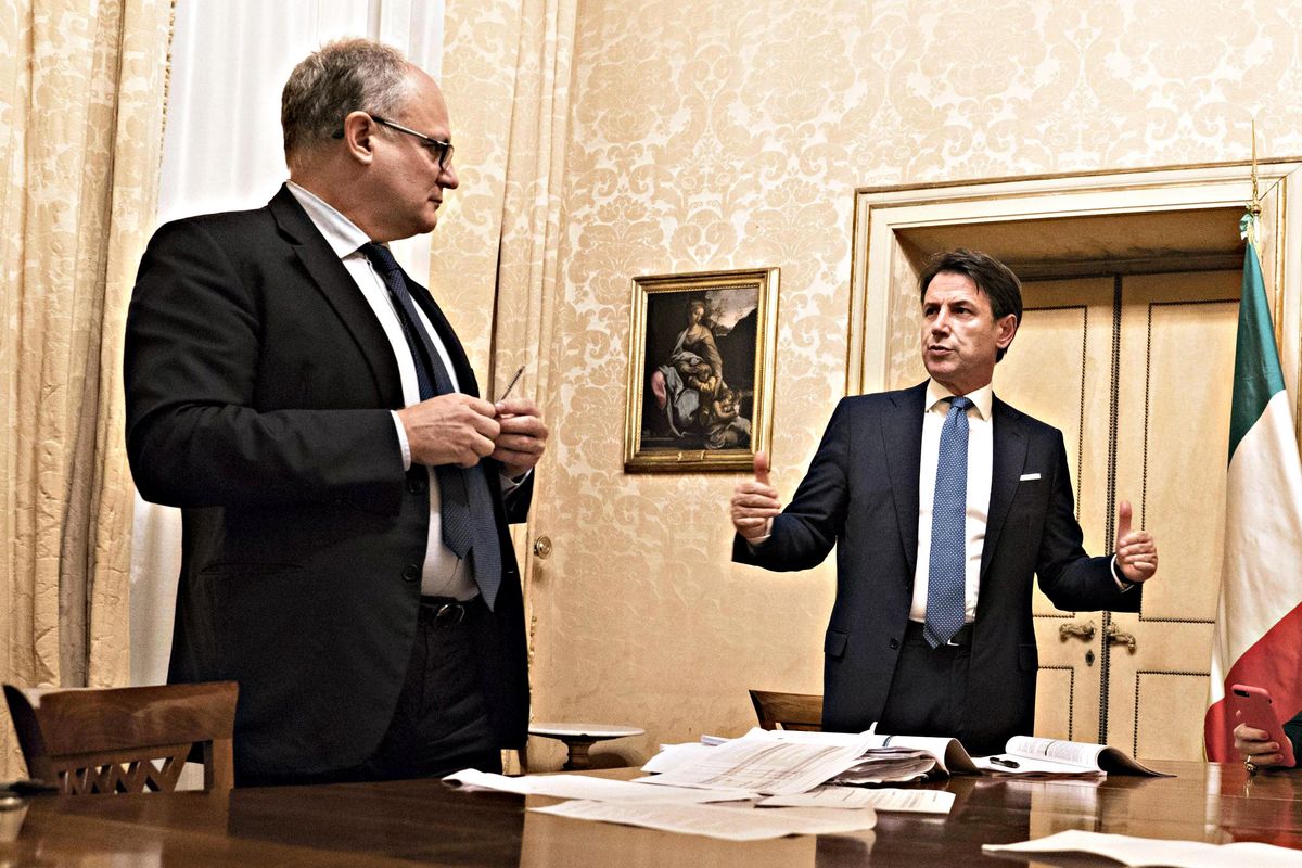 Conte spenna le famiglie con colf e badante