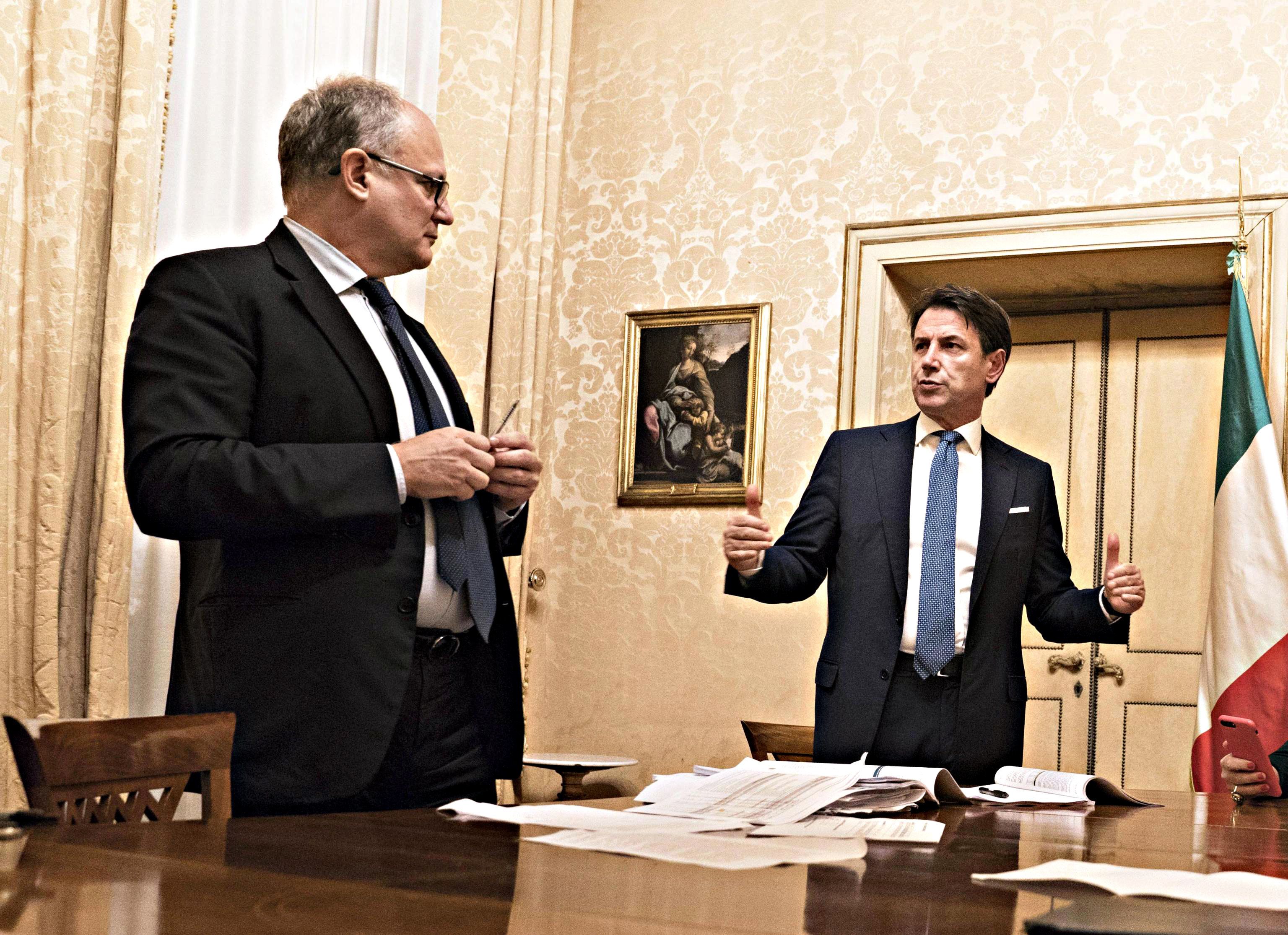 Conte spenna le famiglie con colf e badante