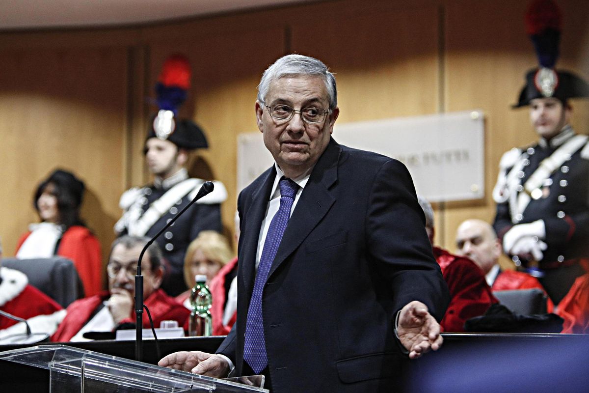 Ora Bergoglio guarda Oltretevere e dà a Pignatone il Tribunale vaticano