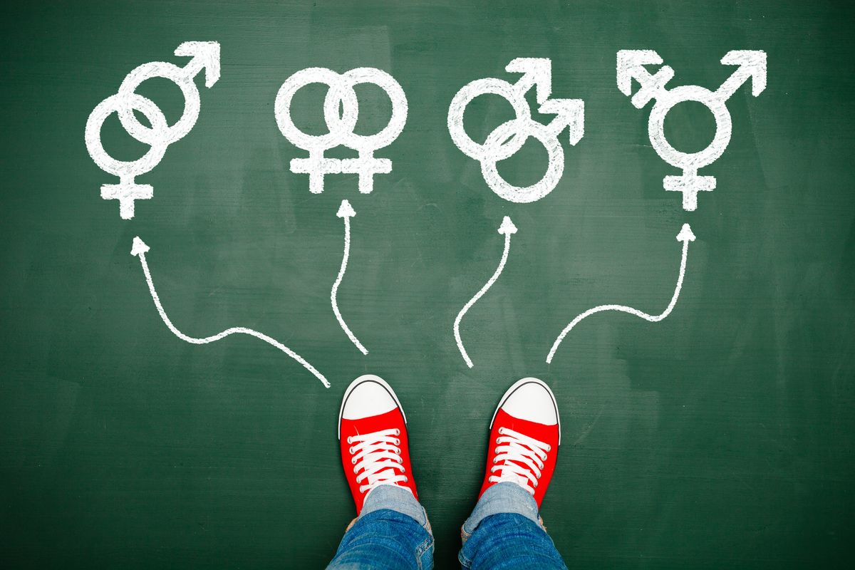 Lezioni di decostruzione della sessualità
 alle elementari. In cattedra va l’Arcigay