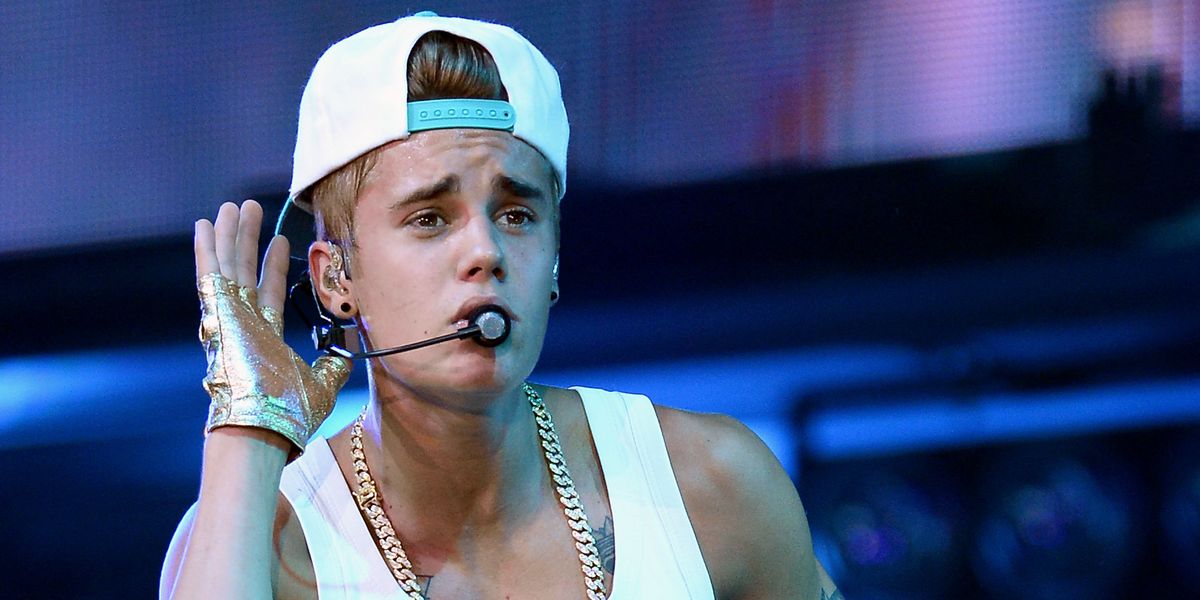Justin Bieber Feuds With PETA Over His $35,000 Kittens