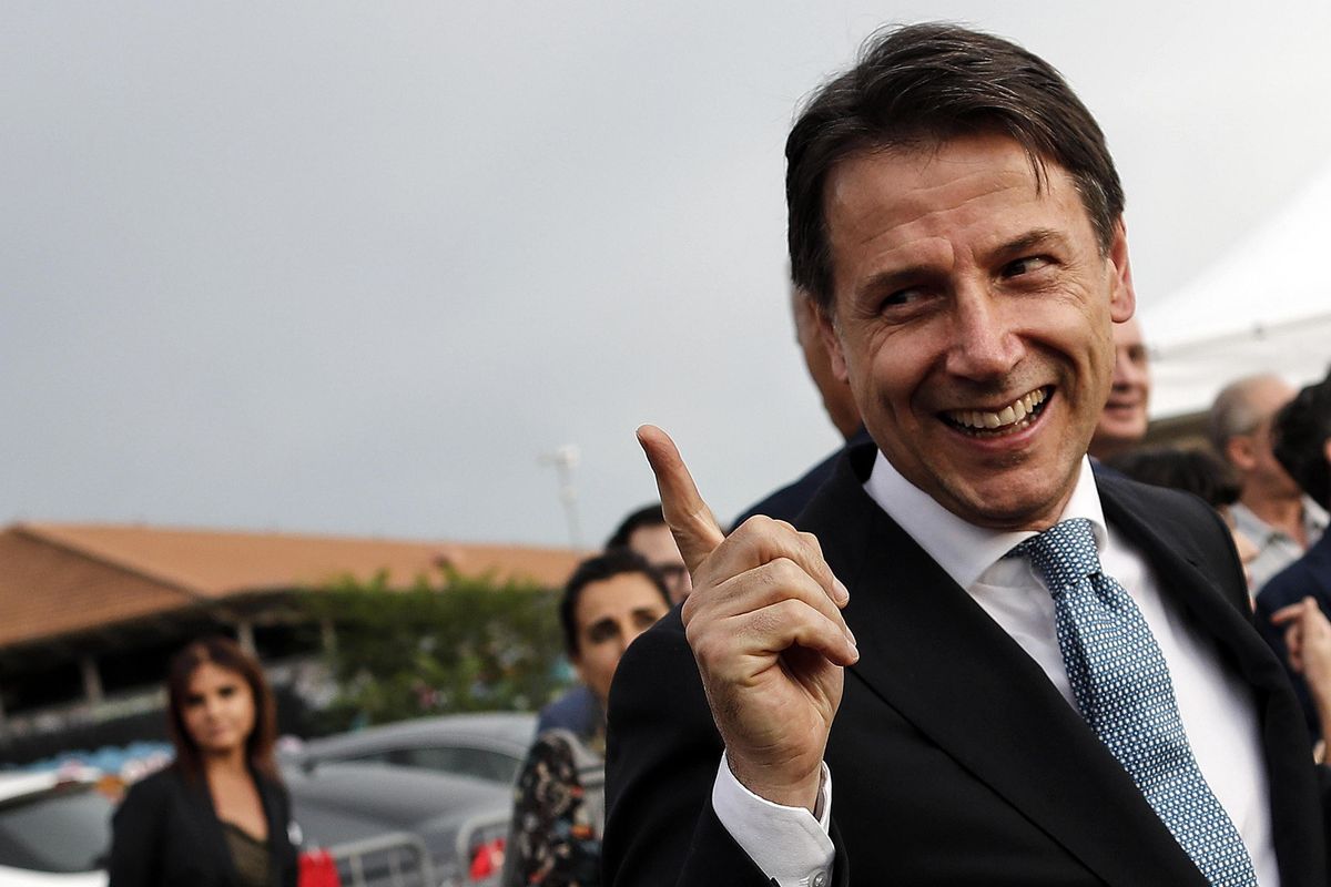 Conte è all’angolo e si aggrappa agli italiani «carini»