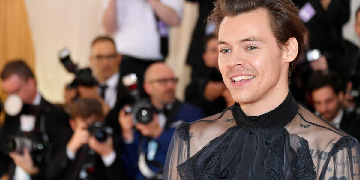 Harry Styles Has the Internet Freaking Out