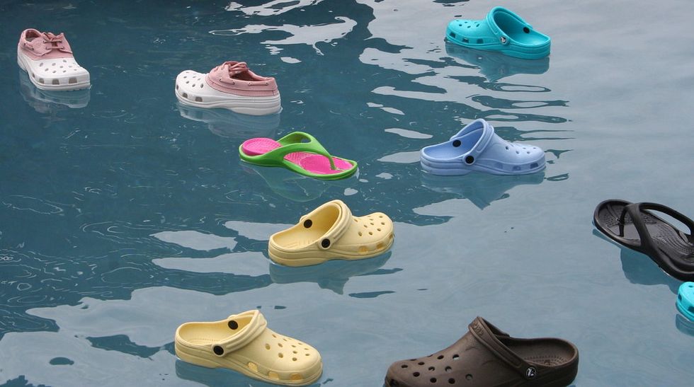 7 Reasons Crocs Are The Best Shoes For The Fall