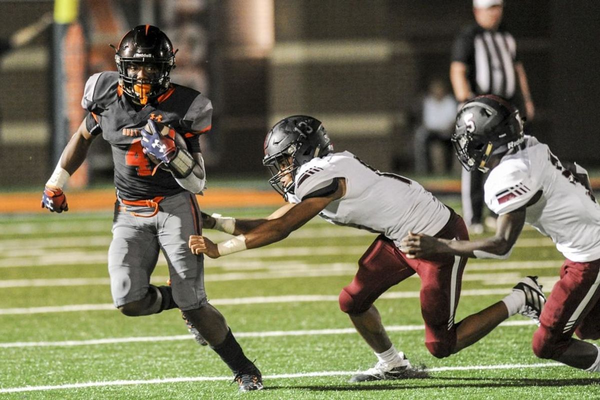 Austin stays undefeated despite late scare