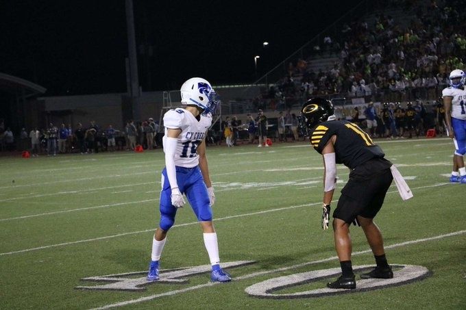 Derousselle makes ESPN highlight-reel catch presented by T-Mobile