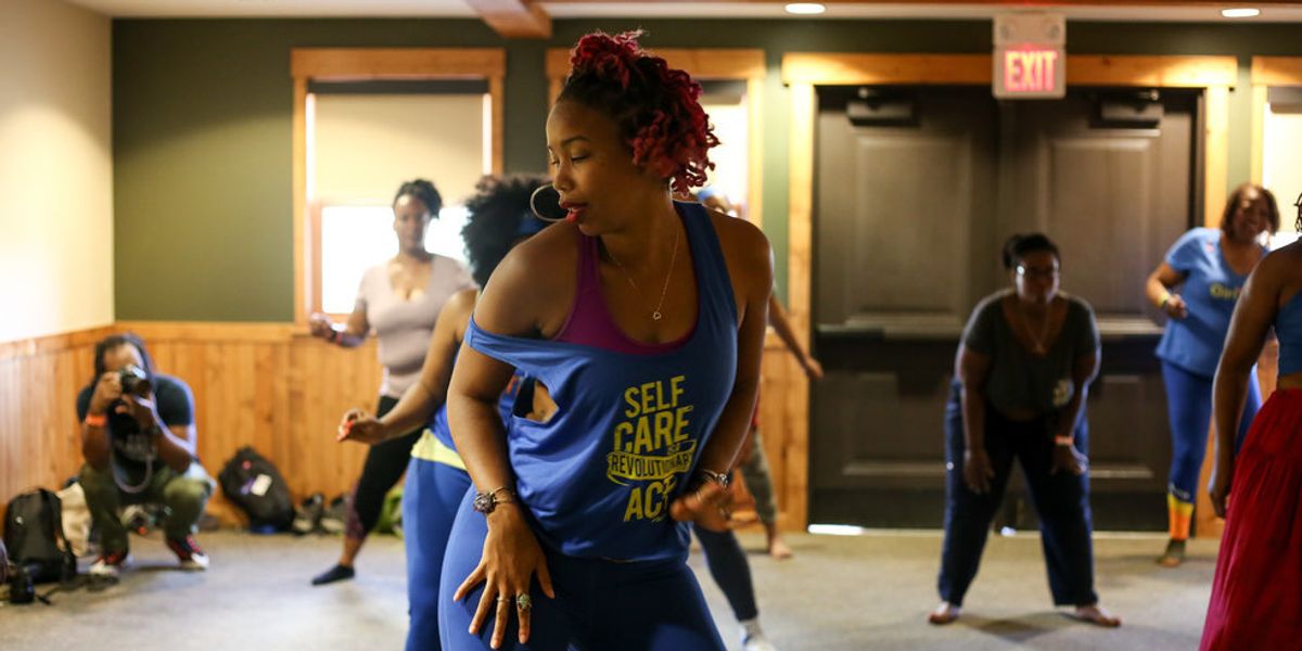 I Took A Burlesque Class That Helped Me Reclaim My Sensuality