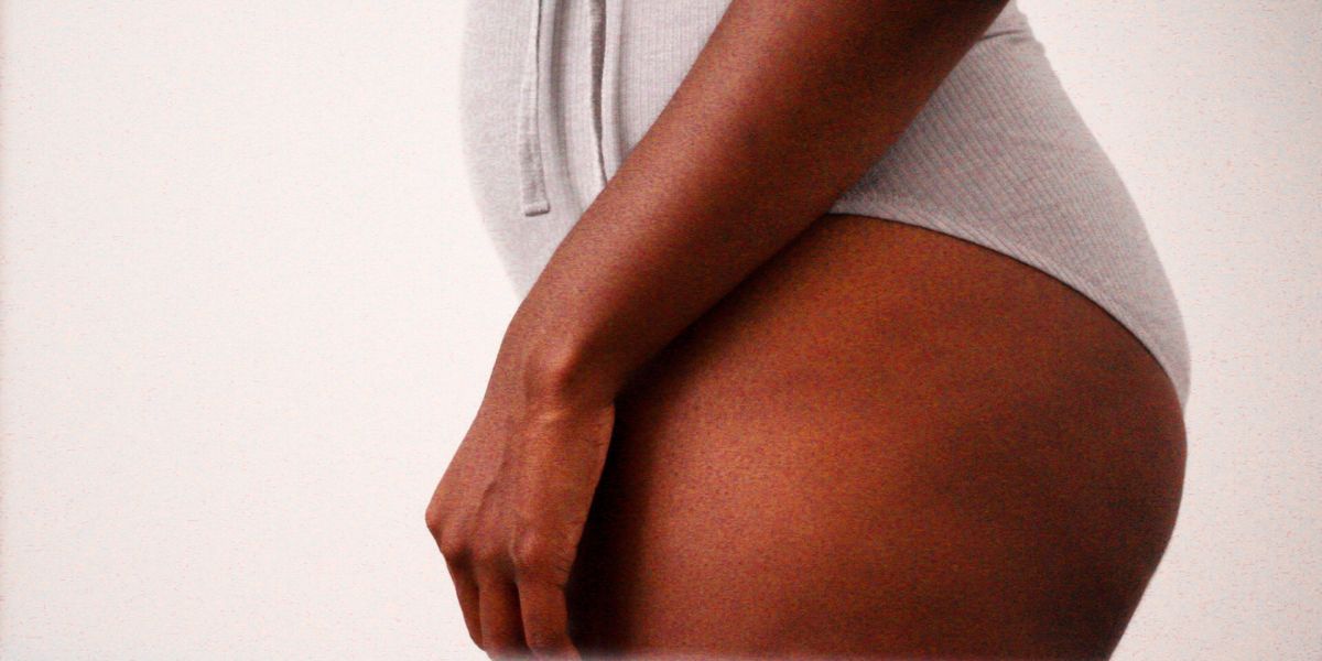 We’ve Got 6 Foods That Fight Cellulite (And 3 That Encourage It)