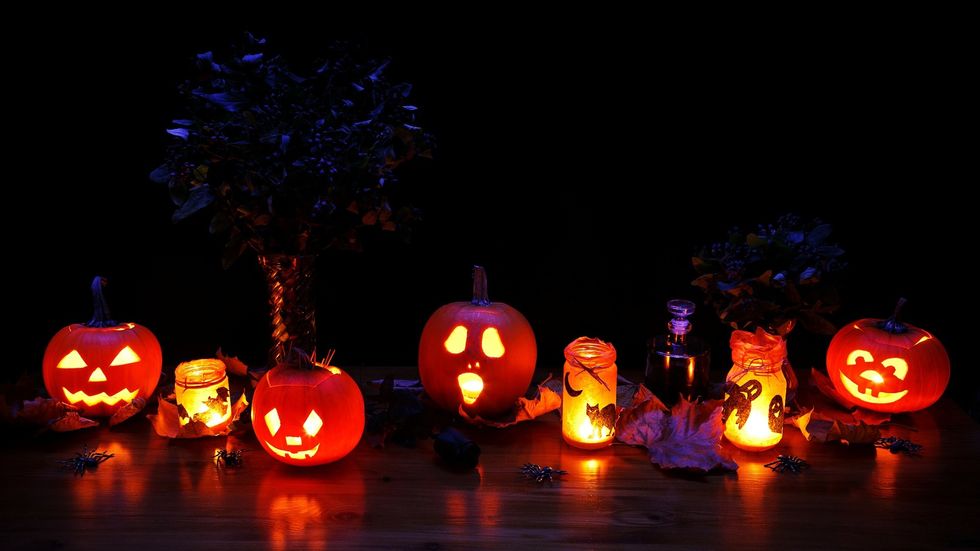 15 Great Halloween Decorations Under $20