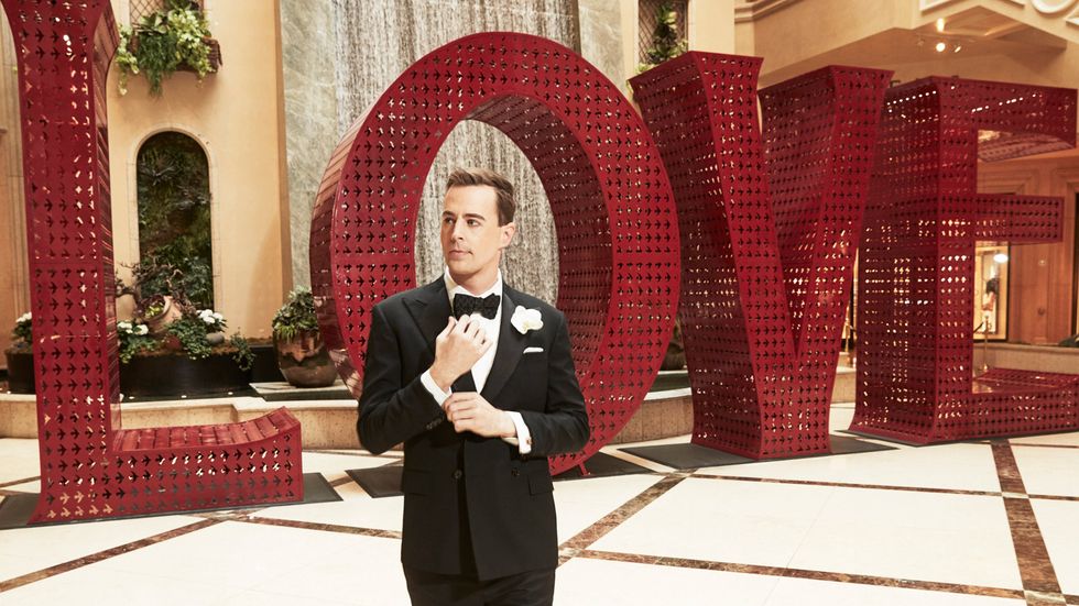 Sean Murray LOVE sign