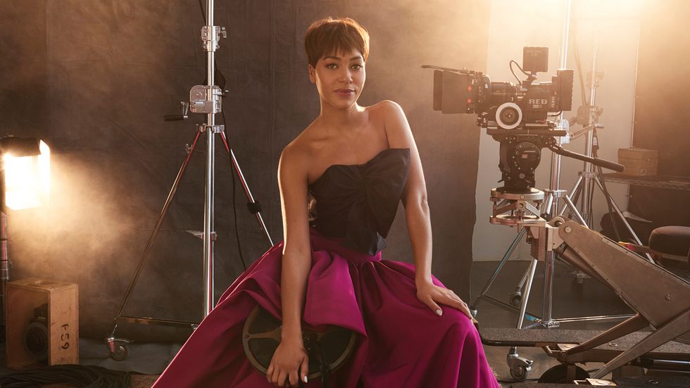 Cush Jumbo looking gorgeous in magenta dress