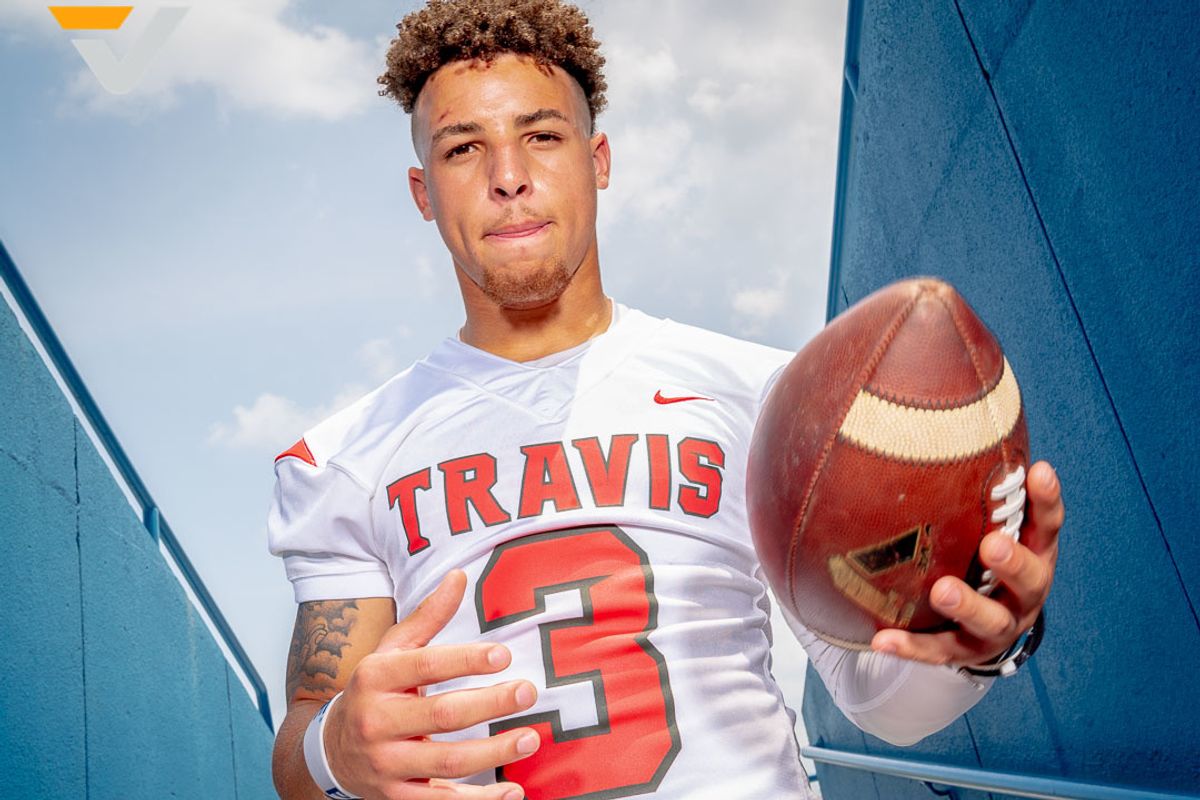 SUN & SKI SPORTS POLL: VYPE Houston Week 6 Football Player of the Week