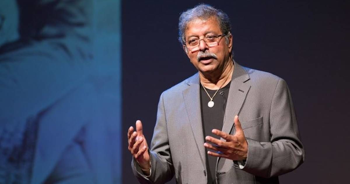 Here's a quick and easy way to learn how to stop using filler words including 'um,' 'uh' and 'like'