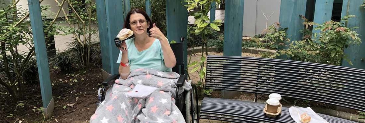 Nurse Who Lost Limbs Due To Sepsis Embraces Her 'Beautiful' Stumps After Amputations Save Her Life