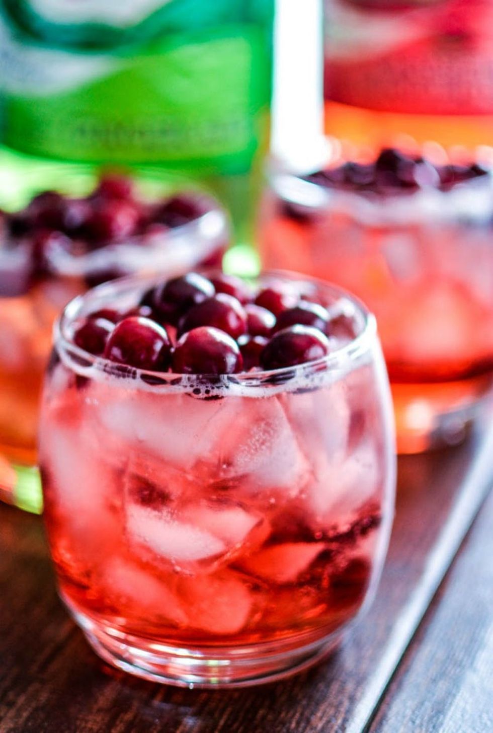 13 Cranberry Cocktails That Will *Instantly* Liven Up Your ...