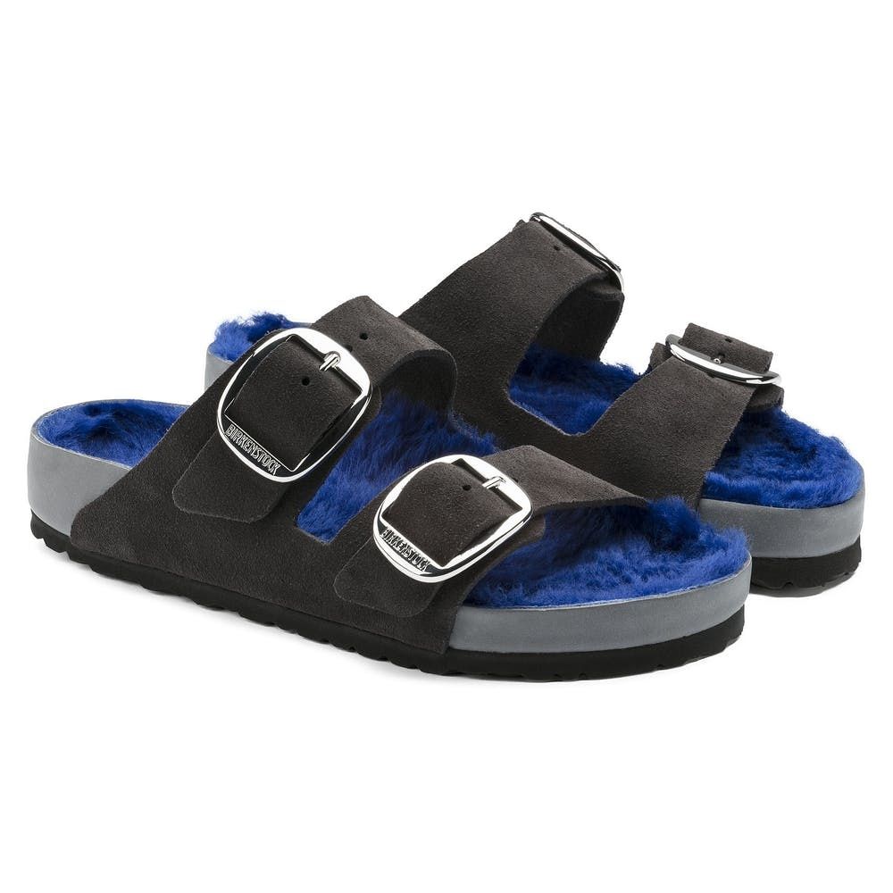 gray fuzzy birkenstocks