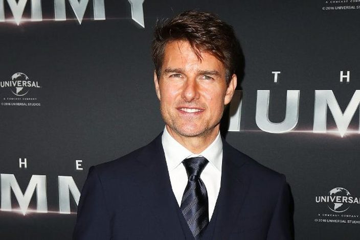 Tom Cruise Says Top Gun 2 Is Bringing Back The Original Cast To Film In The Next Year Brit Co