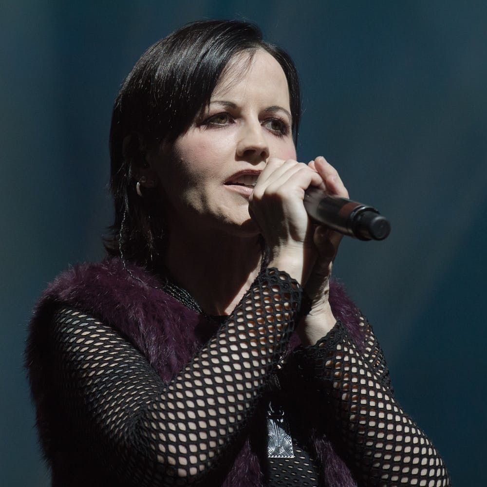 Dolores O’Riordan, Lead Singer Of The Cranberries, Has Died At Age 46 ...