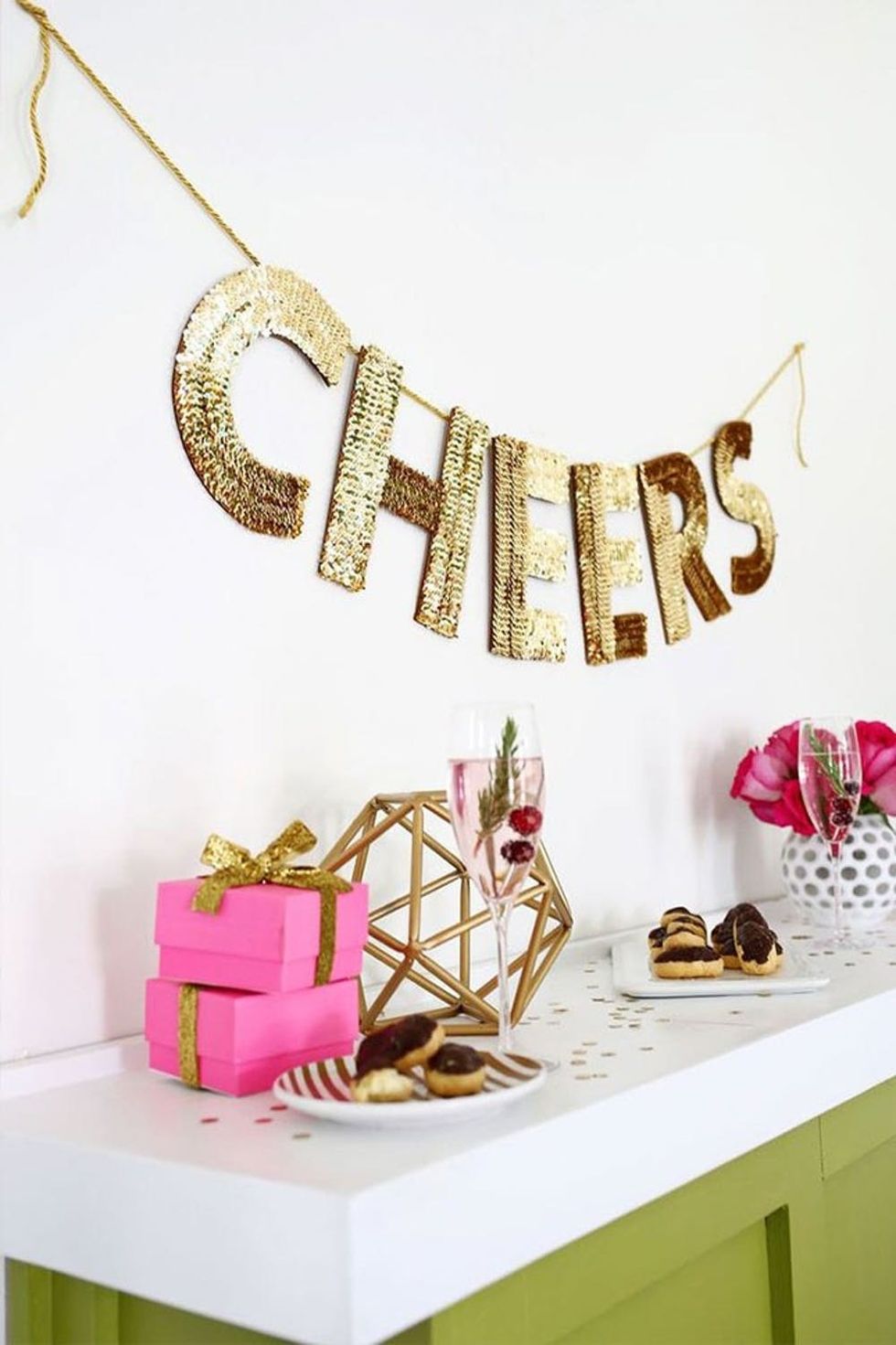 16 Diy New Year S Eve Party Decorations To Start Now Brit Co