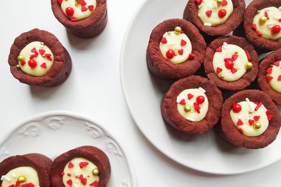 Be The Sweetest Valentine With This Red Velvet Cheese Custard Tarts Recipe