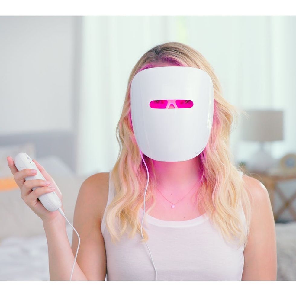 Why You Need to Buy Lena Dunham’s OutThere Acne Mask