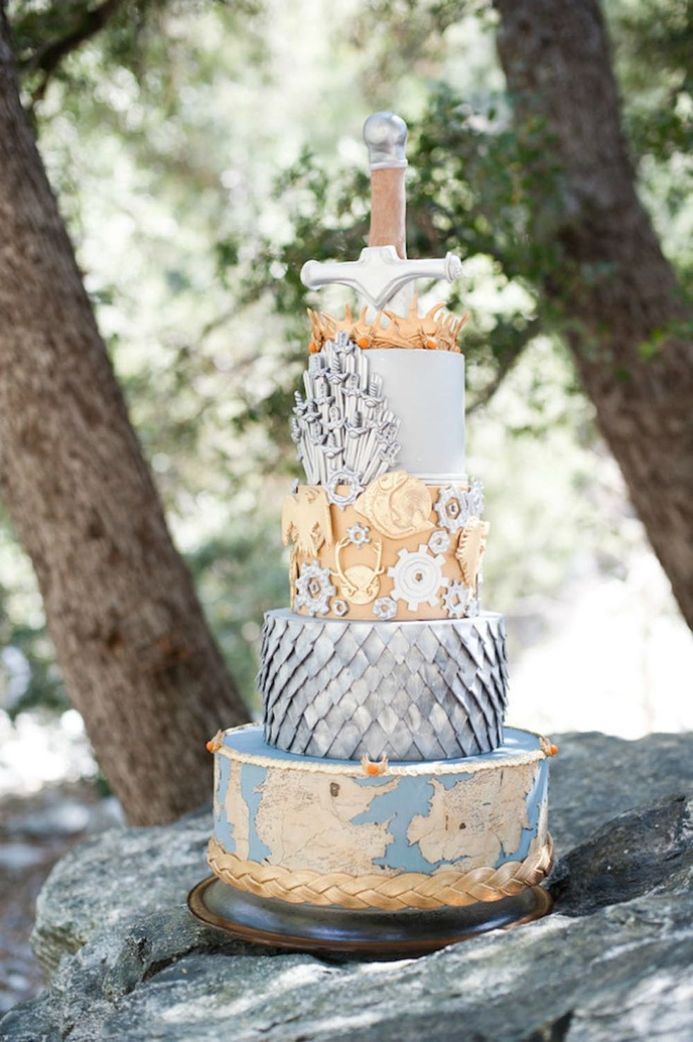 15 Geeky Wedding Cakes For All The Book Lovers Out There Brit Co