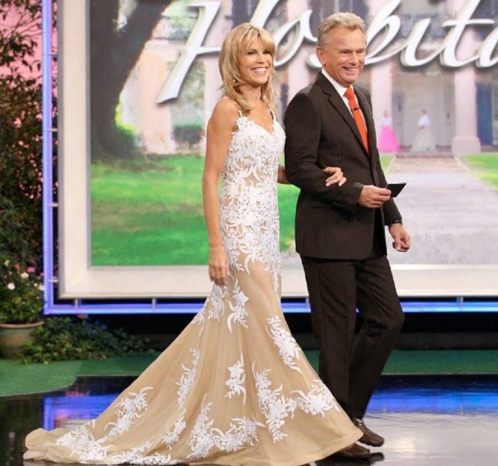 vanna white outfits