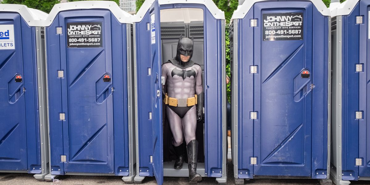 25 Photos Capturing the Weird, Wild World of Comic Con