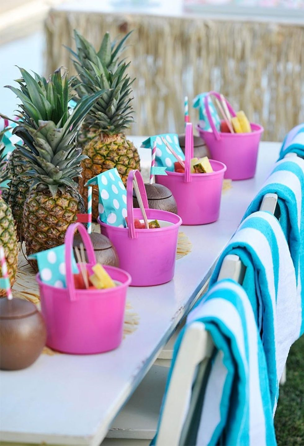 18 Ways To Make Your Kid S Pool Party Epic Brit Co